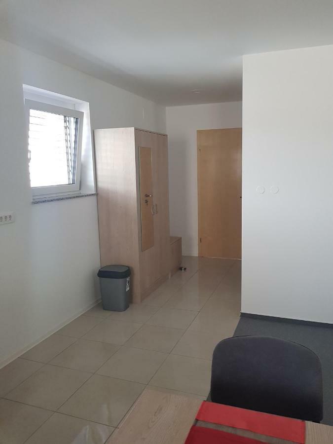 Apartmaji Jankovic Logatec Exterior photo