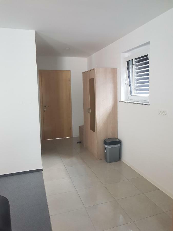 Apartmaji Jankovic Logatec Exterior photo
